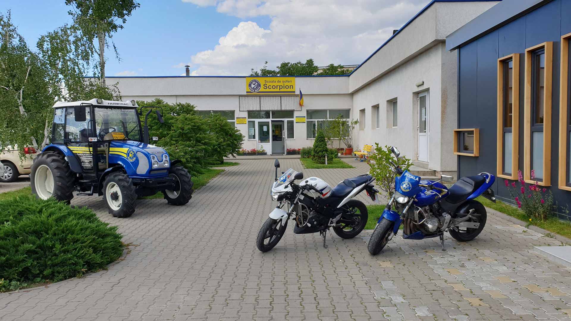 Școala de șoferi Scorpion